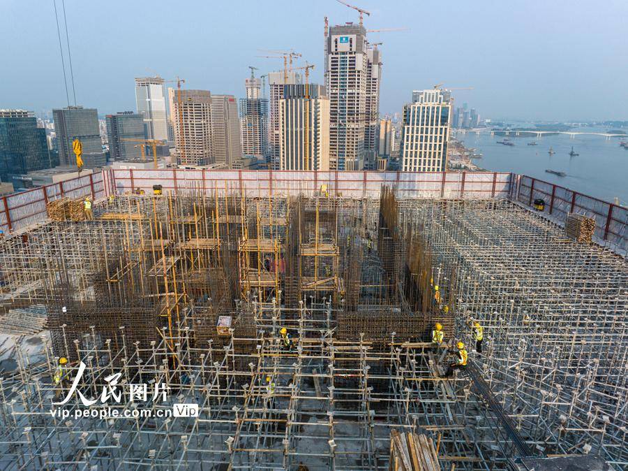 广州国际金融城建设如火如荼