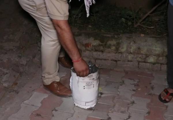 巴基斯坦副总理兼外长证实:使用歼-10战机击落<strong></p>
<p>金融网</strong>了印军“阵风”战机