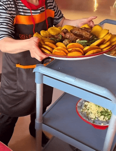 用碗还是用碟吃饭<strong></p>
<p>中国金融网</strong>？南北方人吵翻了
