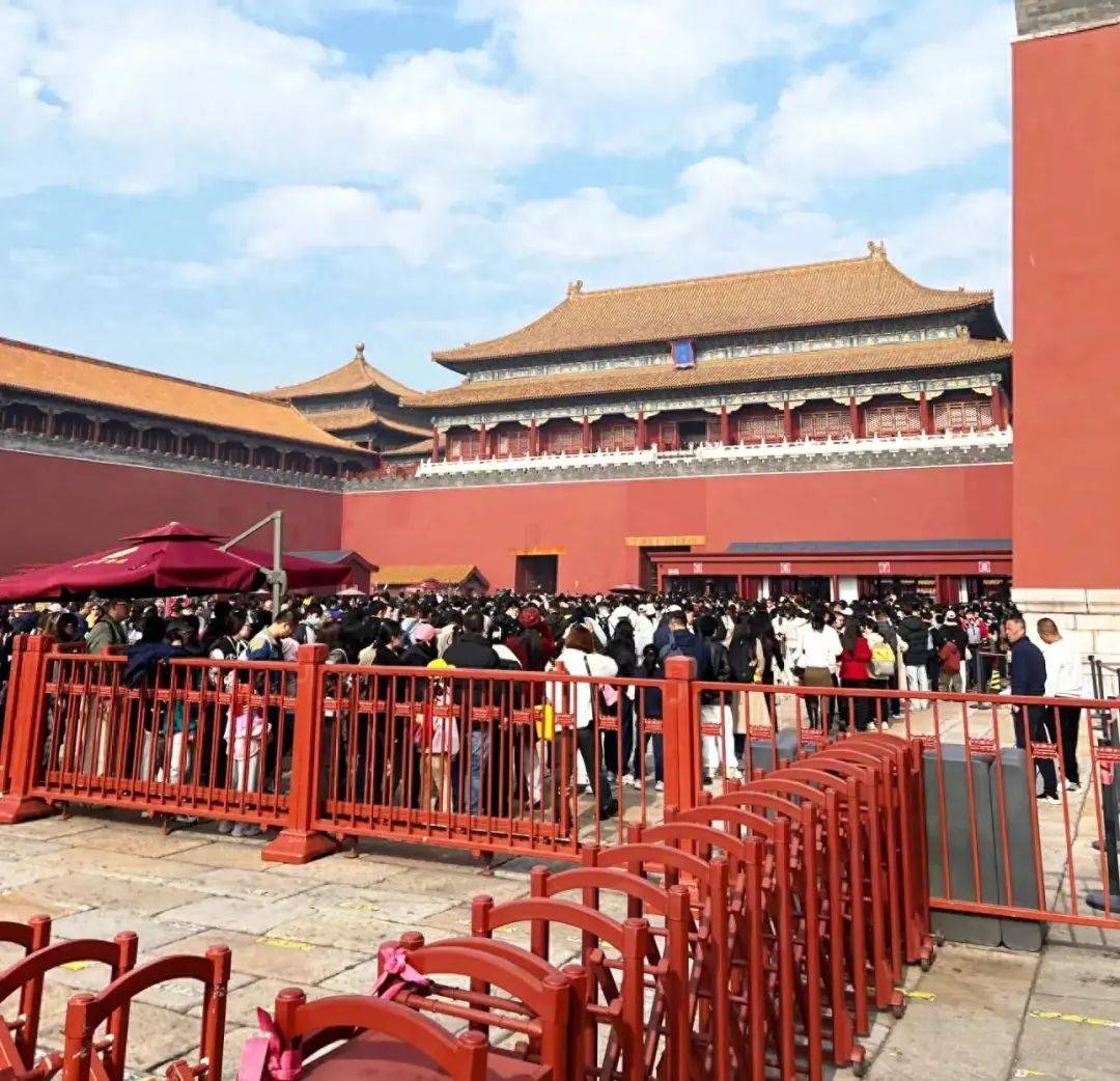 上海囡囡:去了一趟北京<strong></p>
<p>金融改革</strong>,忍不住想说说,北京给我的4个印象