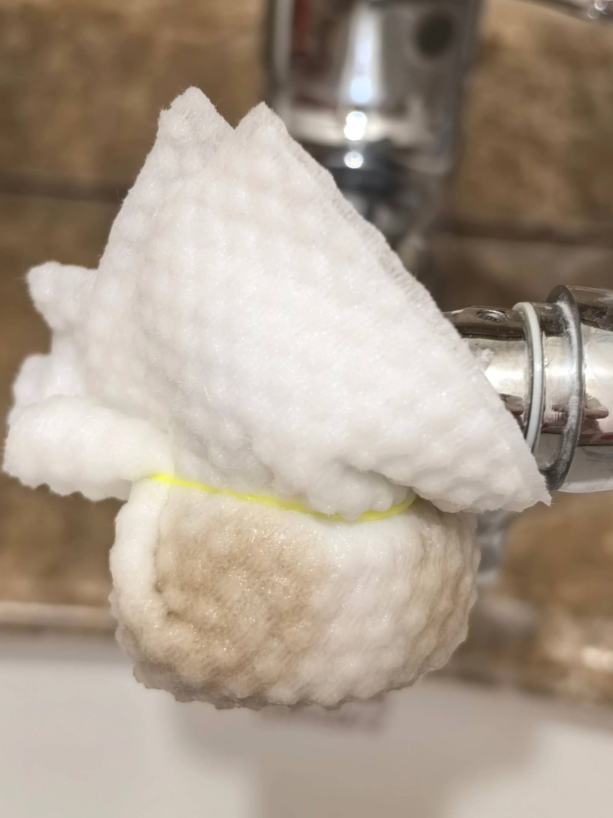 杭州部分小区居民反映自来水发臭<strong></p>
<p>买入返售金融资产</strong>,污染源仍不明