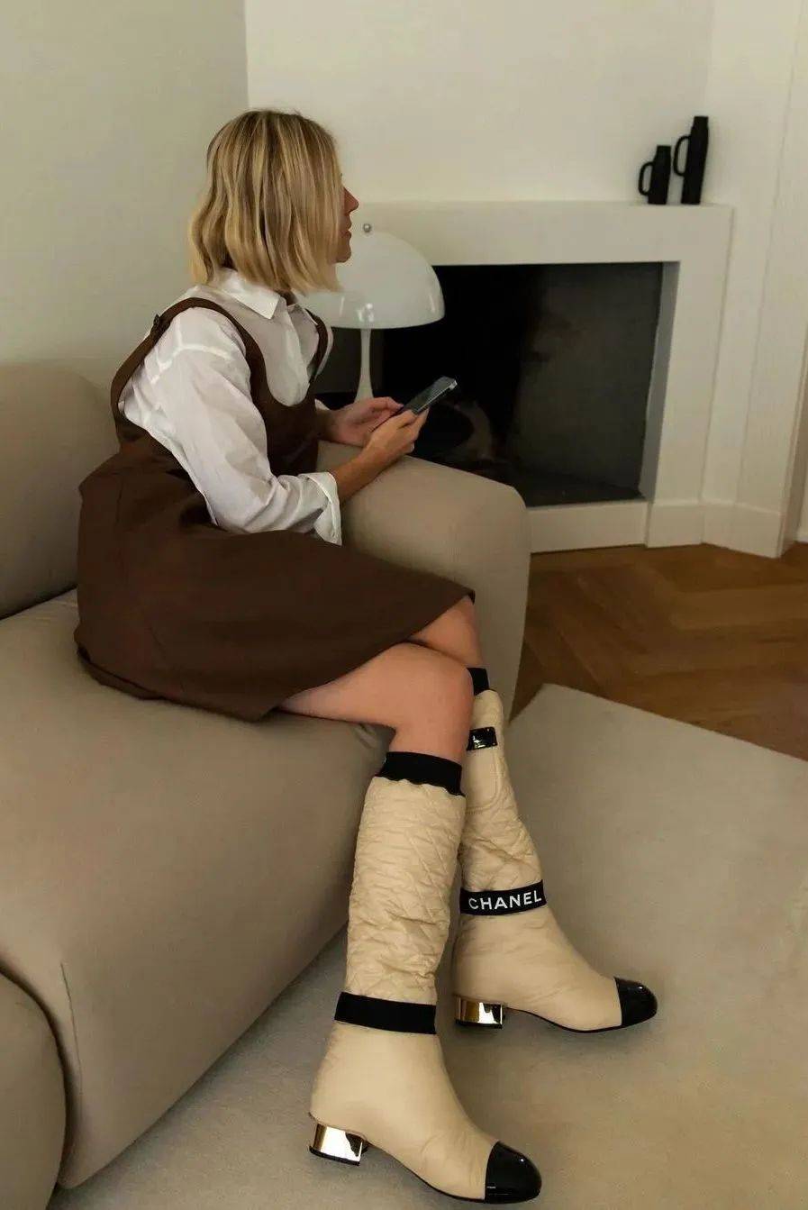 质感女人怎么都在穿这个颜色<strong></p>
<p>中兴通讯股票</strong>？