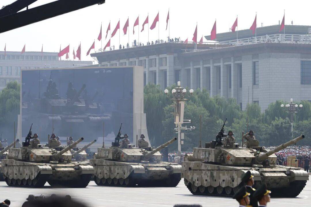 九三阅兵重磅武器汇总来了<strong></p>
<p>欧菲光股票</strong>，完整视频+高清大图！中国军队装备已经Next Level，军迷变军盲