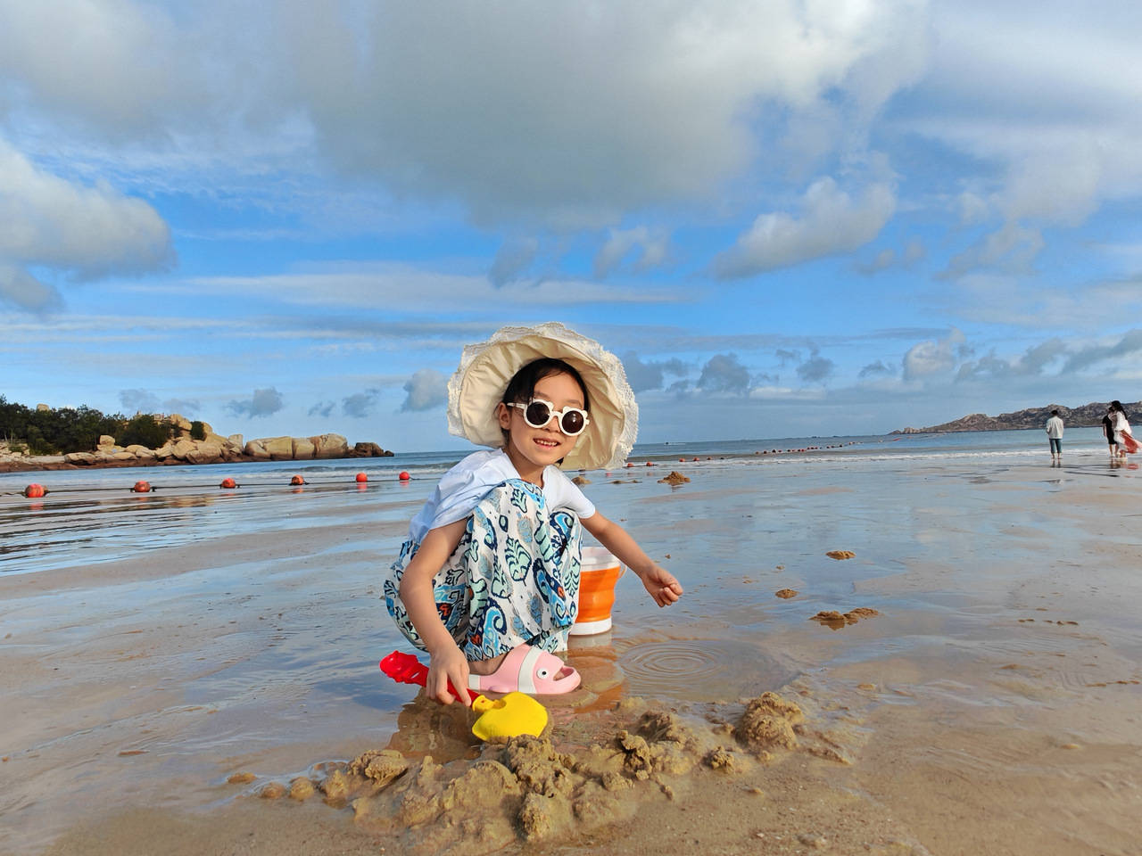 全杭州的娃都出动了?这是刚刚的火车东站<strong></p>
<p>常山北明股票</strong>!秋假大军即将席卷全国