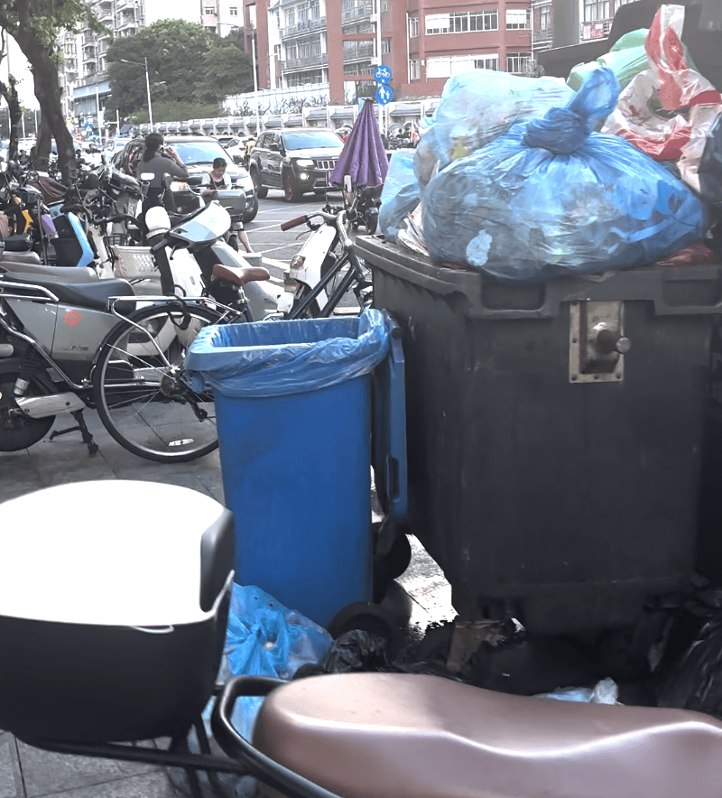 深圳一医院门口被指“举步维艰”<strong></p>
<p>常山北明股票</strong>!整治后记者实探:仍很堵