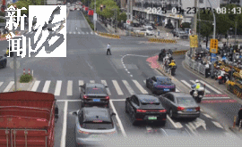 事发上海晚高峰！汹涌车流中<strong></p>
<p>中国石油股票</strong>，一男子绝望跳车，直奔民警而去……