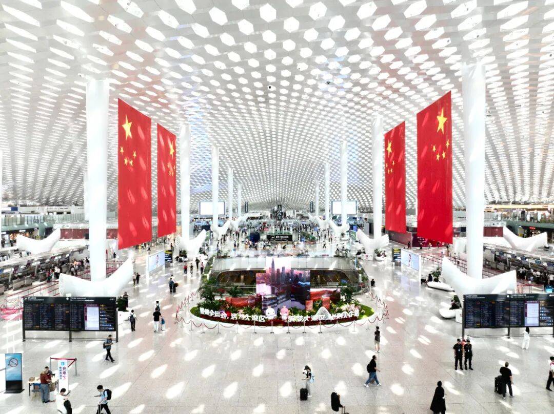 “不亚于春节回家”！凌晨5点<strong></p>
<p>中国石油股票</strong>，深圳有人已经堵在路上……