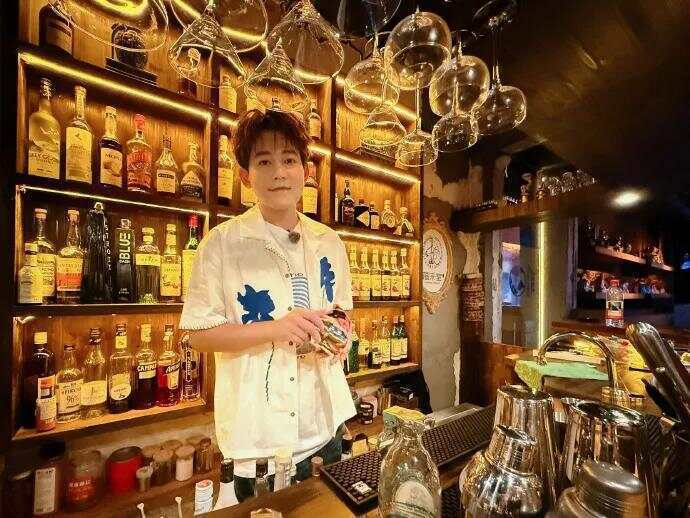 知名歌手被指拉踩河南胡辣汤<strong></p>
<p>中国石油股票</strong>,“西安的才是真正的胡辣汤”……逍遥镇胡辣汤协会回应,本人道歉