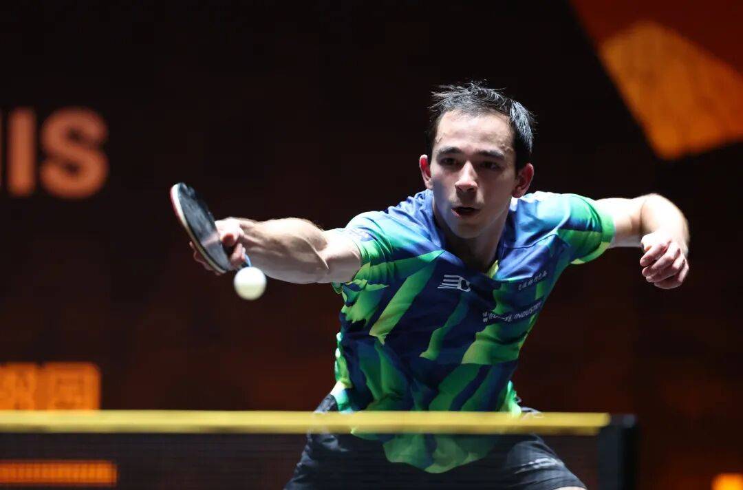 王艺迪完胜桥本<strong></p>
<p>百度股票</strong>,向鹏挺进8强 | WTT中国大满贯单打