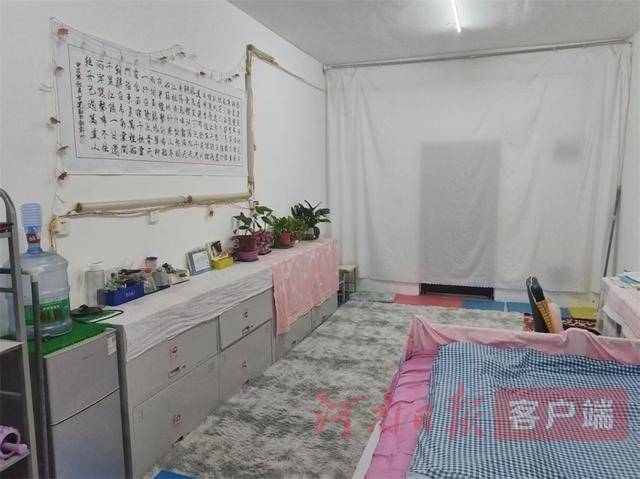 从8人间到夫妻房<strong></p>
<p>百度股票</strong>,郑州富士康员工幸福安居“进行时”