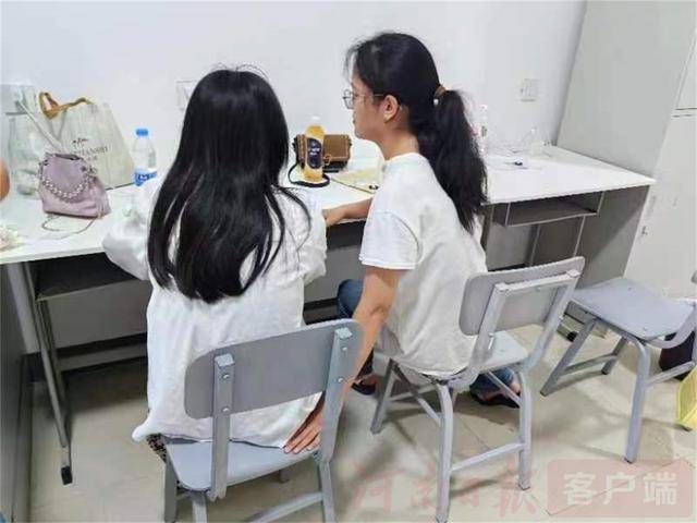 从8人间到夫妻房<strong></p>
<p>百度股票</strong>,郑州富士康员工幸福安居“进行时”