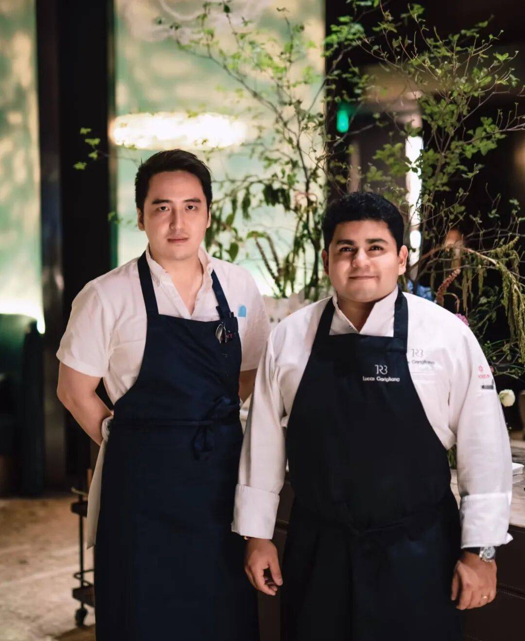 精致餐饮<strong></p>
<p>京东方a股票</strong>,以饭封神 | 商业头条No.94