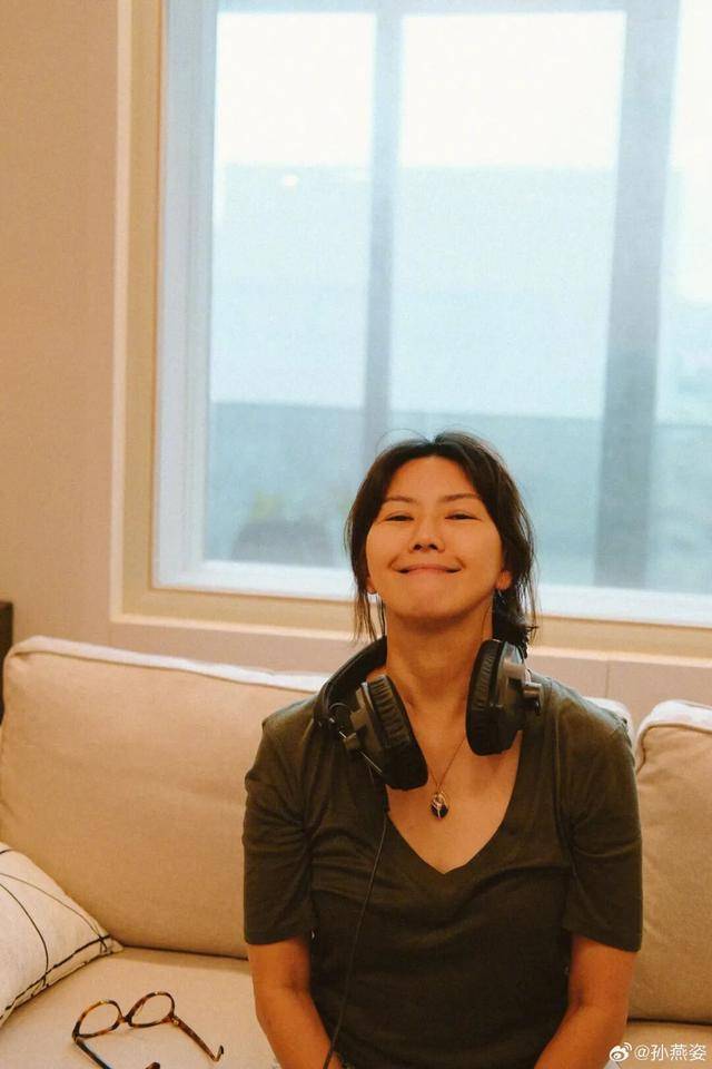 韩红透露孙燕姿捐款超千万<strong></p>
<p>以岭药业股票</strong>,以孙女士署名,叮嘱不要公开姓名