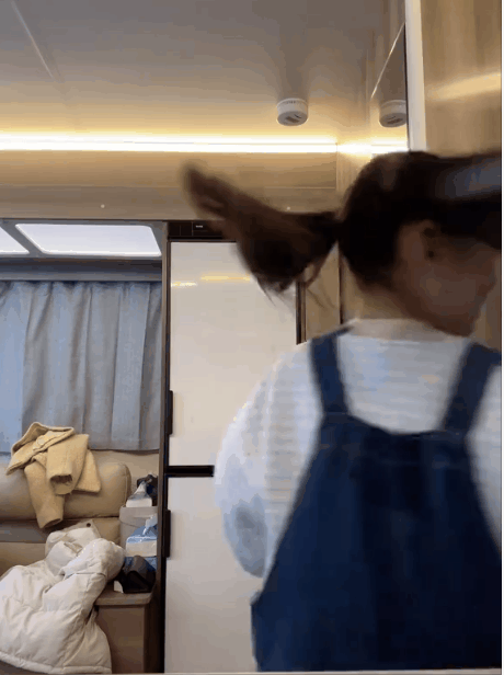 9岁小酒窝<strong></p>
<p>360股票</strong>,大大方方成顶流