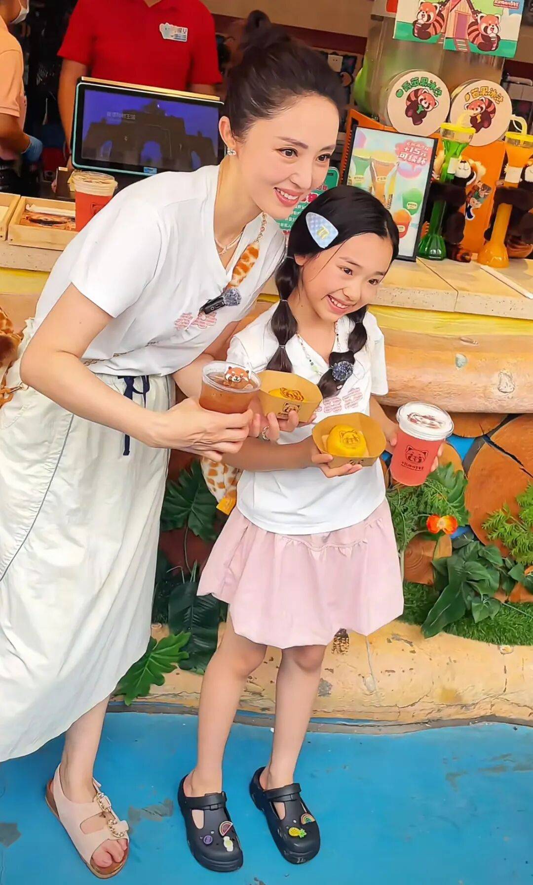 9岁小酒窝<strong></p>
<p>360股票</strong>,大大方方成顶流