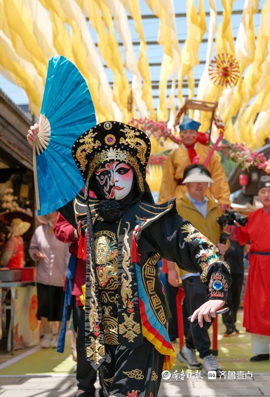 日照:山海之间<strong></p>
<p>紫金矿业股票</strong>,文旅新景扑面来