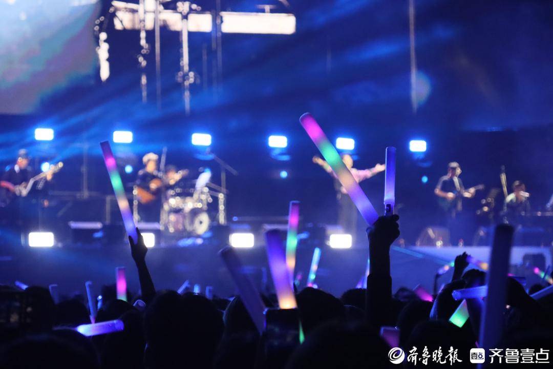 日照:山海之间<strong></p>
<p>紫金矿业股票</strong>,文旅新景扑面来