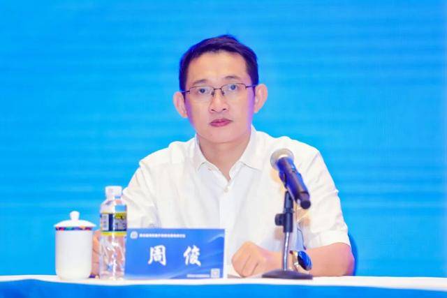 周俊<strong></p>
<p>方正科技股票</strong>,已任省厅党组书记