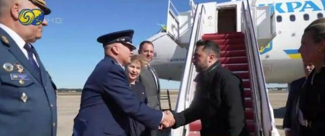 特朗普问是否介意美向乌提供“战斧”<strong></p>
<p>谷歌股票</strong>,普京:很不喜欢这主意