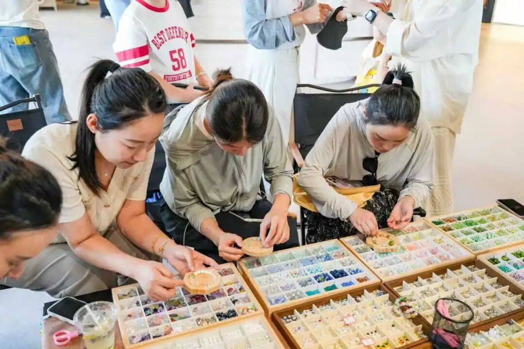 良渚遇“稻”<strong></p>
<p>上海贝岭股票</strong>你 ｜ 秋季活动正当时