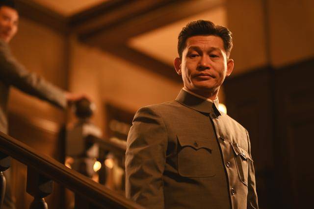 《沉默的荣耀》中出演谷正文出圈<strong></p>
<p>上海贝岭股票</strong>,演员余皑磊:保持“千人千面”,在创作的痛苦中快乐