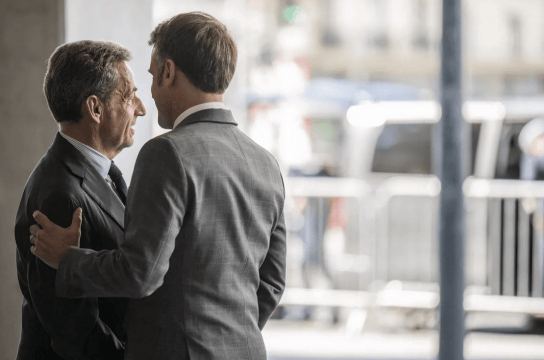 70岁法国前总统萨科齐的“坐牢style”:入狱前密会马克龙<strong></p>
<p>长江电力股票</strong>,入狱后开始写书