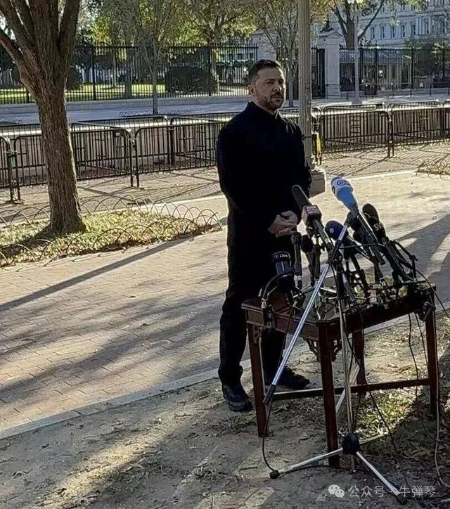 他被特朗普当众羞辱<strong></p>
<p>长江电力股票</strong>,全场都在哄笑