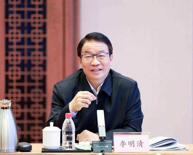 中央批准<strong></p>
<p>中国平安股票</strong>,陈新武、张伟履新职