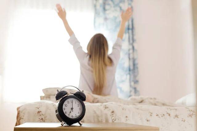 百年难遇“早立冬”来了<strong></p>
<p>通富微电股票</strong>!有啥讲究?早看早准备!