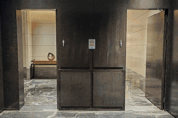 “我只想上个厕所<strong></p>
<p>股票跌</strong>,别考我了行不行!”