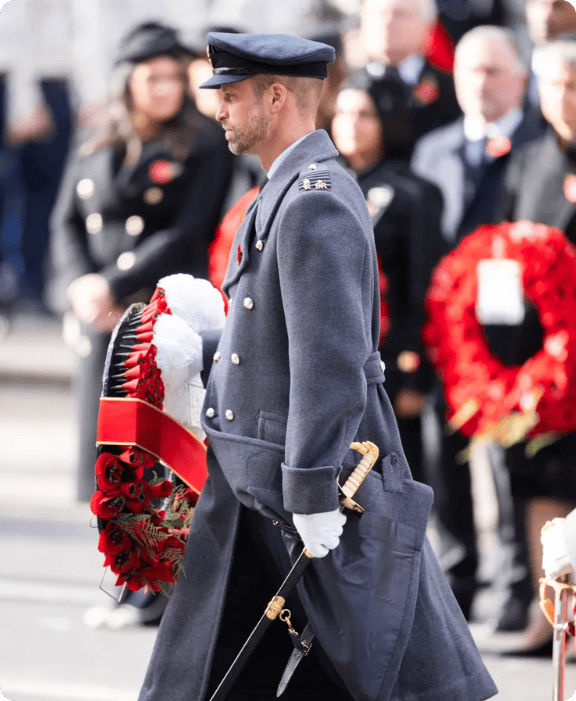 凯特癌后首次演讲震哭全网！威廉雷霆手段清算王室<strong></p>
<p>股票跌</strong>，只待登基…