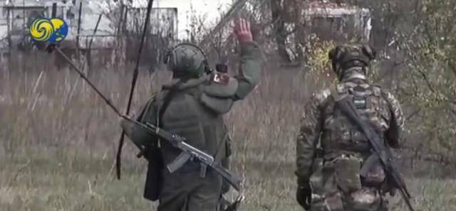 俄军透露红军城市区作战细节<strong></p>
<p>微软股票</strong>,乌军战斗骨干躲入地下管道