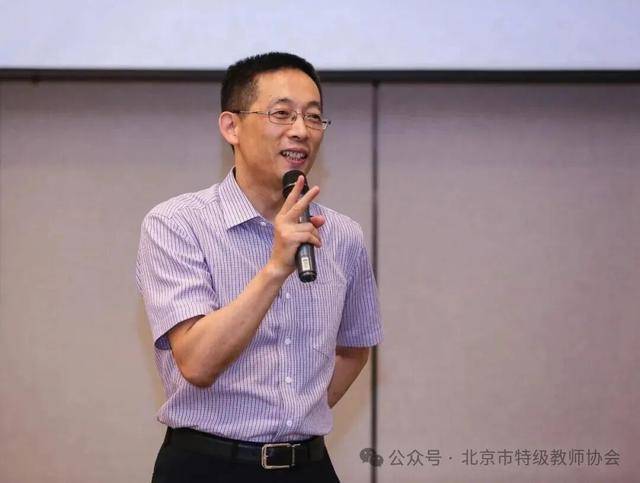 施一公:无论什么学科<strong></p>
<p>蔚来股票</strong>,物理、工程、生物、文科,我认为最不重要的是智商!