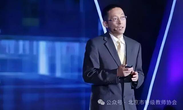 施一公:无论什么学科<strong></p>
<p>蔚来股票</strong>,物理、工程、生物、文科,我认为最不重要的是智商!