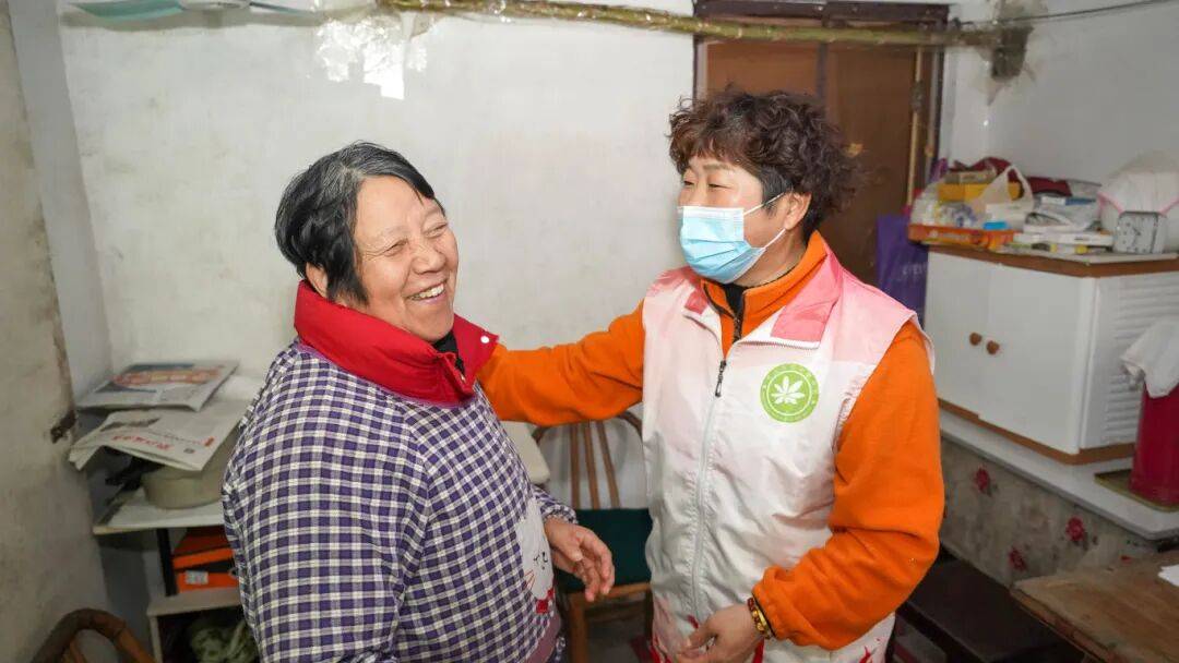 不出一刻钟<strong></p>
<p>蔚来股票</strong>!家门口解锁……