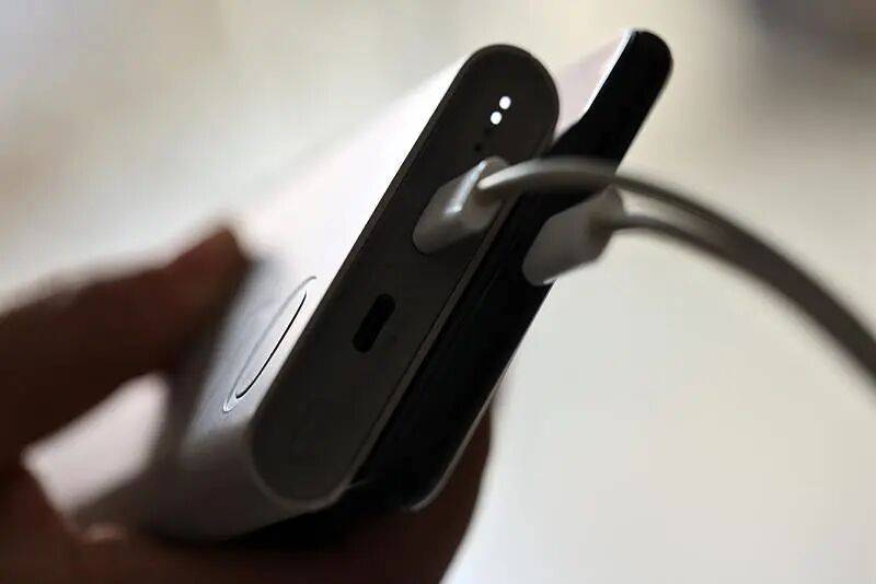 网传“3C认证全面失效” 刚买的充电宝还能用吗<strong></p>
<p>康美药业股票</strong>?一文了解