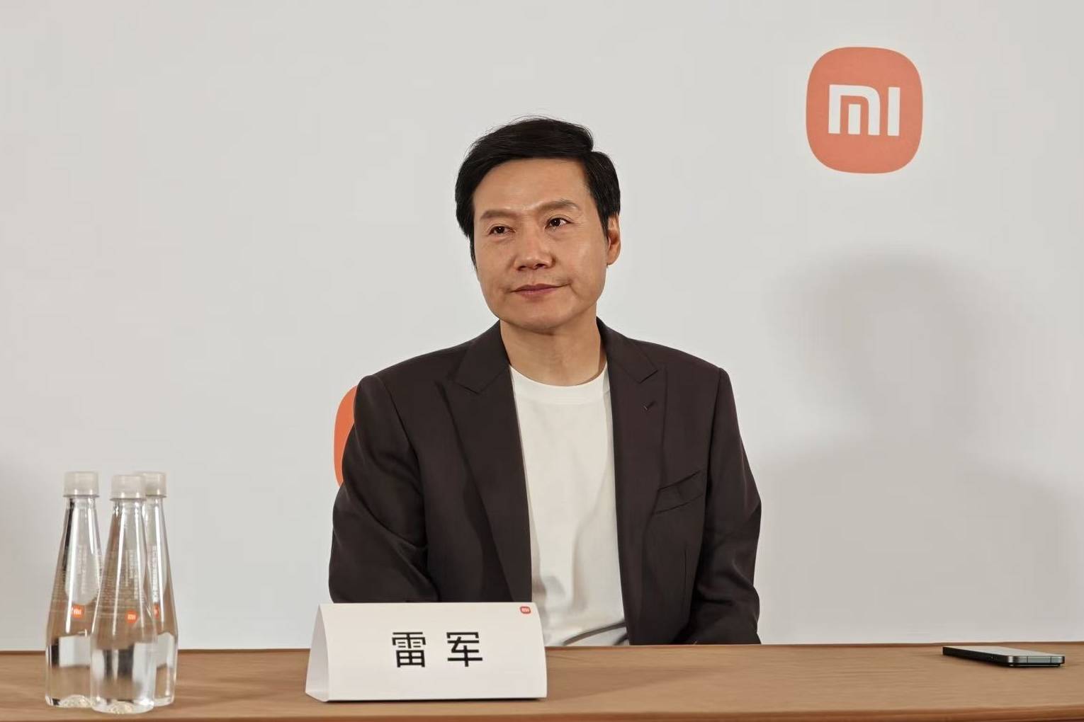 雷军宣布1亿港元增持后<strong></p>
<p>康美药业股票</strong>,小米港股美股迎来上涨