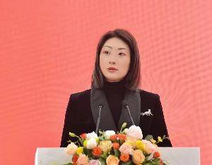 许思敏出任董事长<strong></p>
<p>三六零股票</strong>,宗馥莉再玩“以退为进”握紧娃哈哈实权