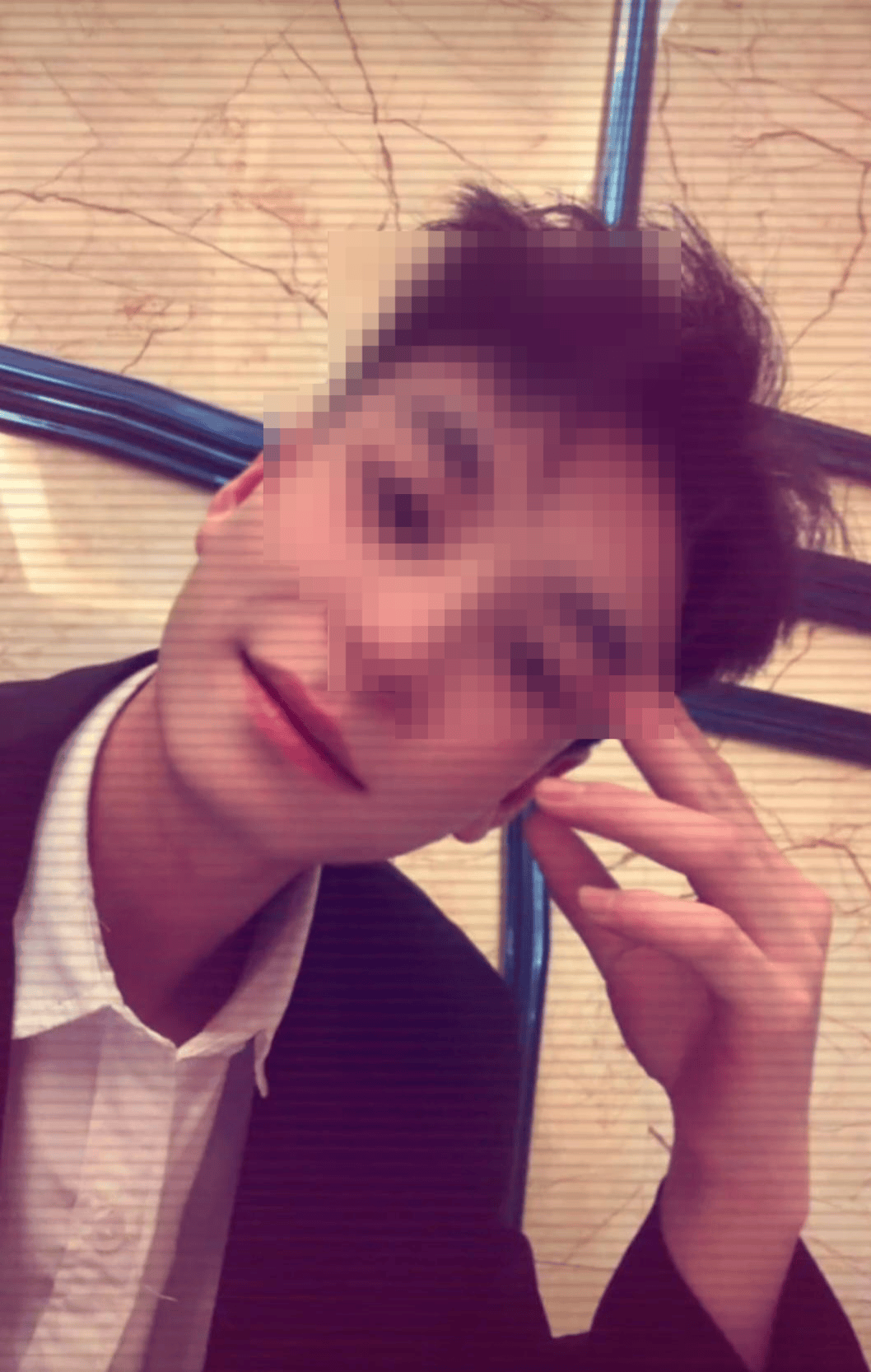 19岁小伙为救跳河女友溺亡<strong></p>
<p>今日股票行情</strong>,家人称他不会游泳 律师:男女朋友在法律上无明确救助义务