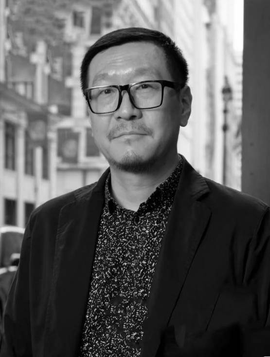 45岁著名建筑教育家王飞在伦敦意外去世<strong></p>
<p>美的股票</strong>,学生悲痛怀念:在建筑最赚钱时,他选择了做老师