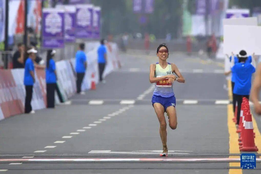 “最快女护士”张水华:今日在医院上班<strong></p>
<p>华夏幸福股票</strong>,未参加“家门口的”福州马拉松;护士长回应