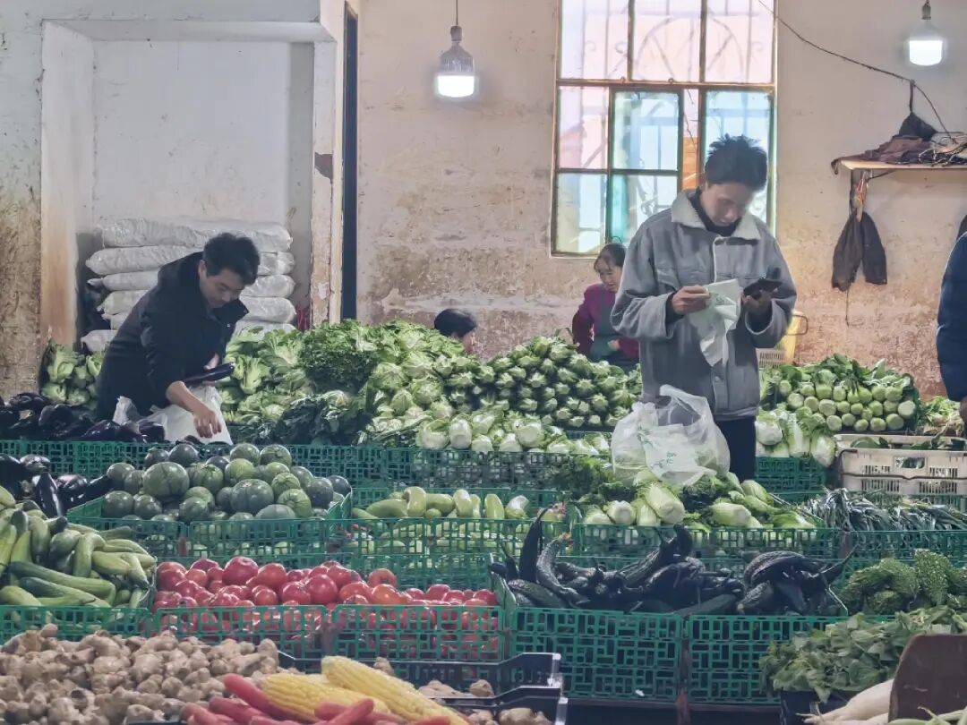 价格飙升至70元/公斤<strong></p>
<p>中国核电股票</strong>!很多昆明人家中必备……