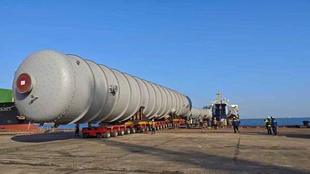 出运!318.7吨“巨无霸”从山东日照起航奔赴广东惠州