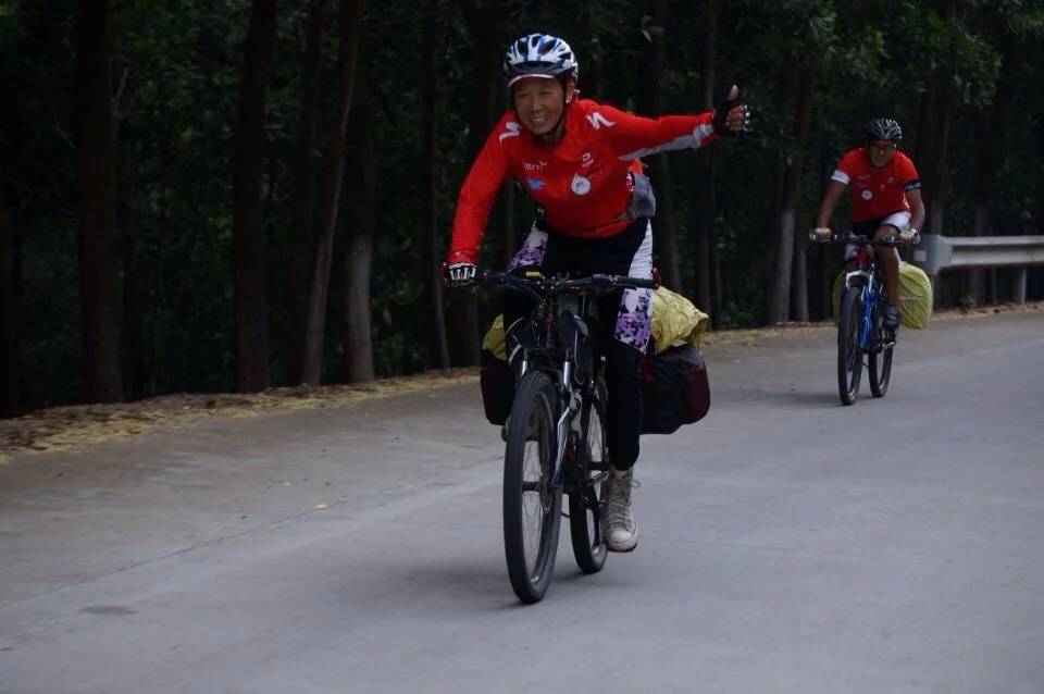 71岁奶奶获健美比赛冠军：被儿媳夸偶像<strong></p>
<p>台积电股票</strong>，无视“老了就在家等死”的言论