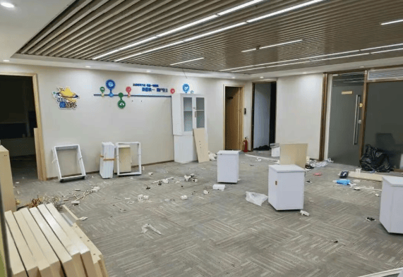 突然爆雷<strong></p>
<p>台积电股票</strong>,深圳总部已人去楼空,有人投入700多万元……