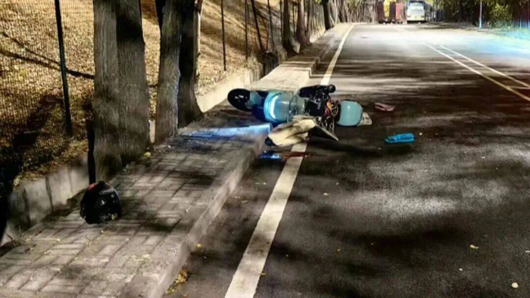 连摔6次<strong></p>
<p>潍柴动力股票</strong>，抢救无效身亡！广东交警：将严查